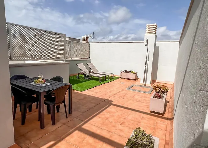 アパート Home2book Atico Blue Beach, Pool&terrace Sardina